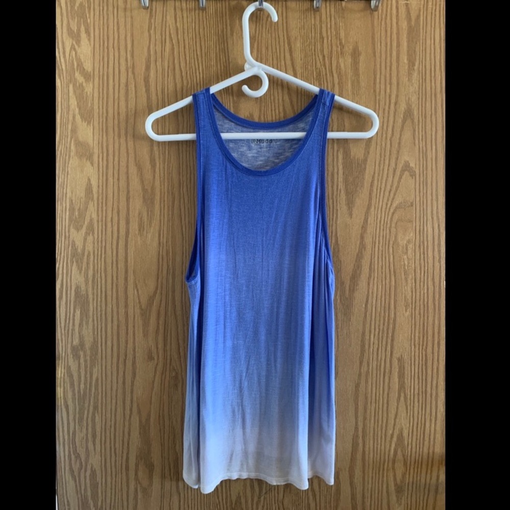 Juniors ombré tank top.